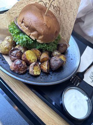 ‘Chicken’ burger   at Forky's - Veleslavinova in Prague