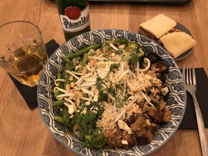 Broccoli bowl and strudel at Forky's - Veleslavinova in Prague