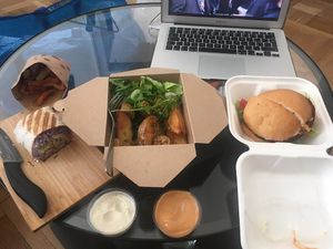 Forky´s delivery via Wolt: Spicy burger, potato/carrot fries, kebab and falafel wedges. Alle great. at Forky's - Veleslavinova in Prague