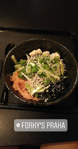 Sushi bowl at Forky's - Veleslavinova in Prague