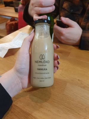 Almond Notmilk Vanilla at Forky's - Veleslavinova in Prague