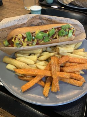 Hot dog and fries  at Forky's - Veleslavinova in Prague