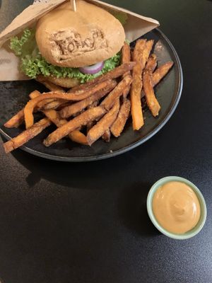 chickn burger w/ mayo at Forky's - Veleslavinova in Prague