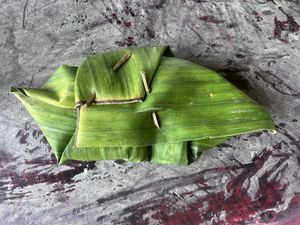 Zero waste packaging  at Organic Vegetarian Food by Mrs. Pong in Koh Phangan