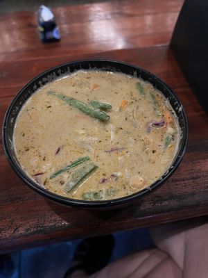 Coconut veg curry at Phat Noodle in Dominical