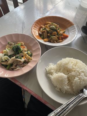Stir fried vegetables and a curry  at Kanecha's Home - Restaurant in Lampang