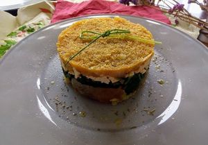 Tofu com Broa, Cebolada, Grelos e Batata Espalmada at Amor e Hortelã in Porto