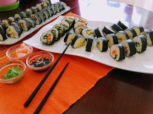 Sushi vegano at Amor e Hortelã in Porto