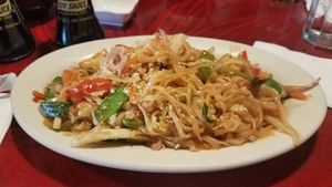 Vegan pad thai at Sushi Yoshi in Killington