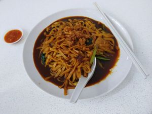 Malaysia handmade hokkien mee at SHU Vegetarian 蔬方斋 in West Singapore