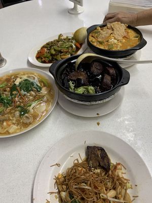hor fun, black bean bittergourd, curry veg, vinegar ‘pork’, mee sua  at SHU Vegetarian 蔬方斋 in West Singapore