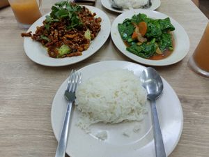  at SHU Vegetarian 蔬方斋 in West Singapore