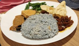 Nasi Lemak at Maitree Cafe 慈素轩 in Central Singapore