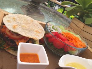 Quin.ek vegan Burger at La Bruja Vegan Foods in Antigua