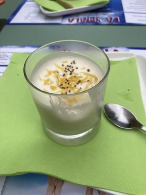 Lemon Mouse at Une Cuillère Pour Maman in Bergerac