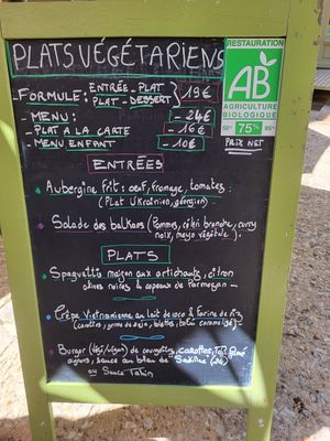 Food menu at Une Cuillère Pour Maman in Bergerac