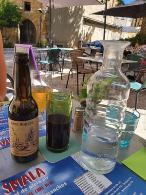 Drinkies at Une Cuillère Pour Maman in Bergerac