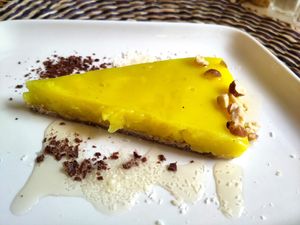 Lemon pie at Une Cuillère Pour Maman in Bergerac