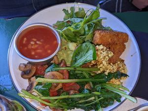 Full vegan breakfast at Thieving Harry's in Hull