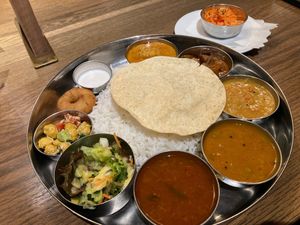 Veg lunch thali with salad instead of raita at Erick South Indian Restaurant in Nagoya