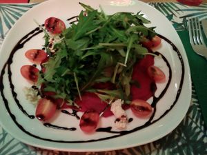carpaccio de remolacha con rukola at Floripa in Barcelona
