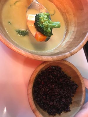 Green curry at Floripa in Barcelona