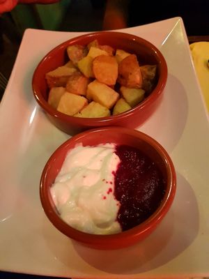 Potatoes with mayo & I think a beetroot ketchup at Floripa in Barcelona