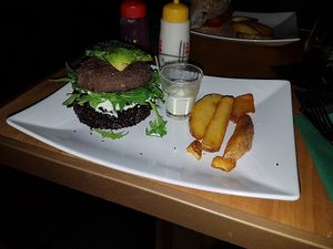 burger at Floripa in Barcelona