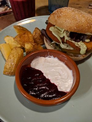 Tasty burger 🌱 at Floripa in Barcelona