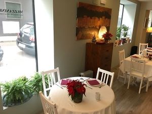 THE ROUND TABLE OF THE MEZZANINE at Mezzanine II in Barcelona