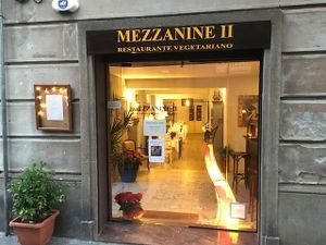 THE MAIN DOOR OF THE RESTAURANT MEZZANINE at Mezzanine II in Barcelona