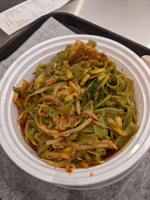 attention all Xi'an Famous Foods connoisseurs: A1 cold skin noodles are now available with spinach noodles. there is also a new vegan salad that i'm yet to try. over and out at Xi'an Famous Foods - Upper East Side in New York City