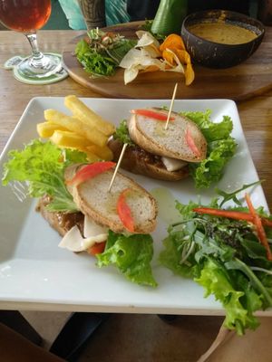 Bbq sandwich at Green-Go Garden in Siem Reap