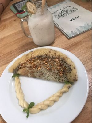 Chocolate pancakes with peanuts and banana  at Green-Go Garden in Siem Reap