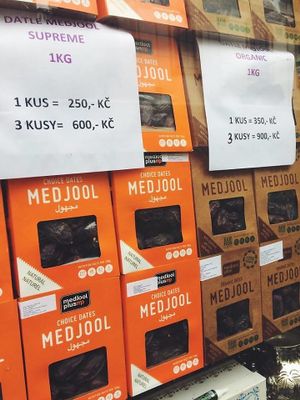 the best prices for medjool dates and organic dates at Chez Amis in Prague