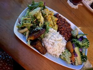 Typical Casado with vegetables  at Vida Hermosa in Playa Hermosa