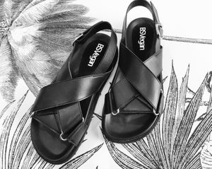 Apple sandals at Furture Scarpe e Accessori Cruelty Free in Rome