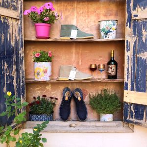 Shoes and colours at Furture Scarpe e Accessori Cruelty Free in Rome