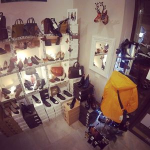 Shoes, bags, belts, jackets, underwear, wallets at Furture Scarpe e Accessori Cruelty Free in Rome