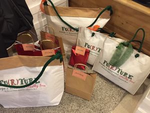 Happy clients! at Furture Scarpe e Accessori Cruelty Free in Rome