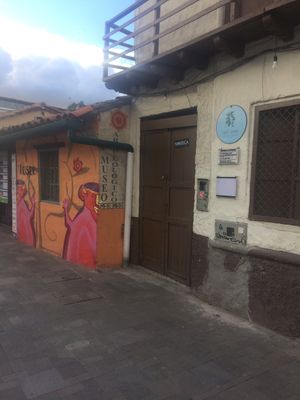 Hidden away. Took me ages to find the first time so here’s what to look out for  at Cafe Libre in Cuenca