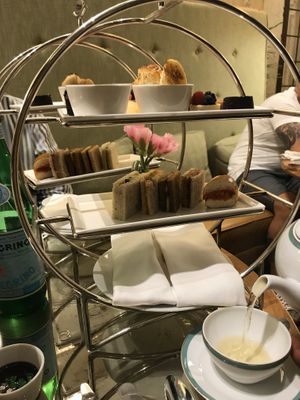 Vegan high tea at The Palm Court in New York City