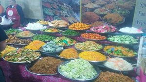 Buffet at Buffet at Luang Prabang Night Market in Luang Prabang