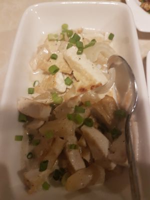 Tofu in pineapple and cream at Nutrition and Vegetarian Cuisine in Kalibo