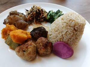 Lunch set menu -- beautiful at Reset in Tokyo