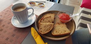 Tritordeum toast & tomato  at Casa Veggy in Nerja