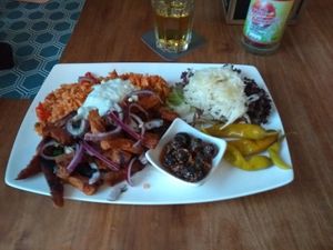 Vegan greek plate 😋 at Patchwork Food & Bar in Kulmbach