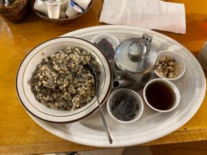 Wild rice and oats porridge   at day by day in Strasbourg