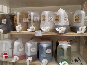 Dish washing at day by day in Strasbourg