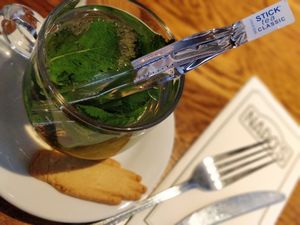 Fresh mint tea at Napo's Quality Grill in Antwerpen